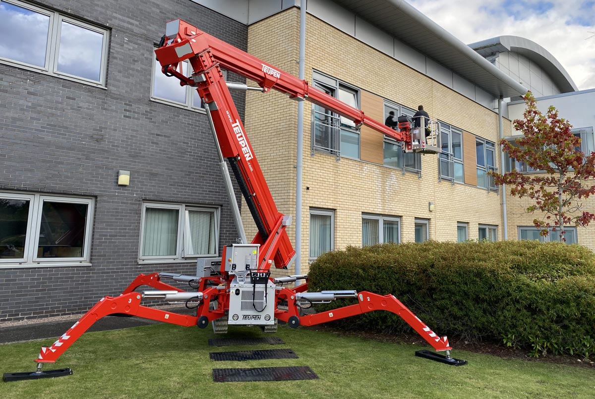 Mobile Elevating Work Platform